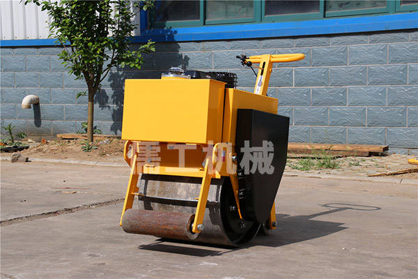 450小型压路机